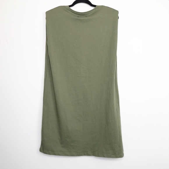 PIECES olive green padded shoulder mini T-shirt dress. - Picture 4 of 11